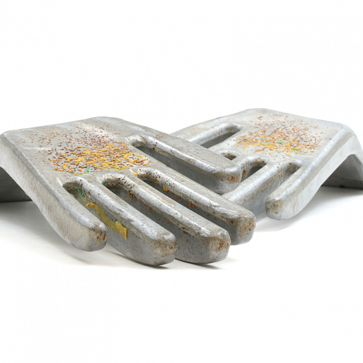 Moulds to produce gloves with latex covering