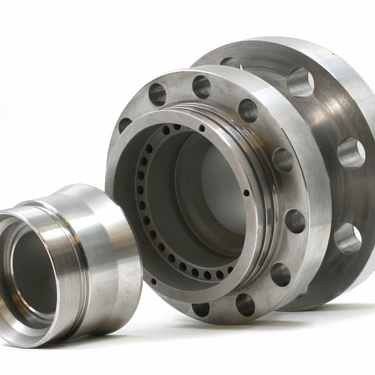 Cases and connectors of globe valves