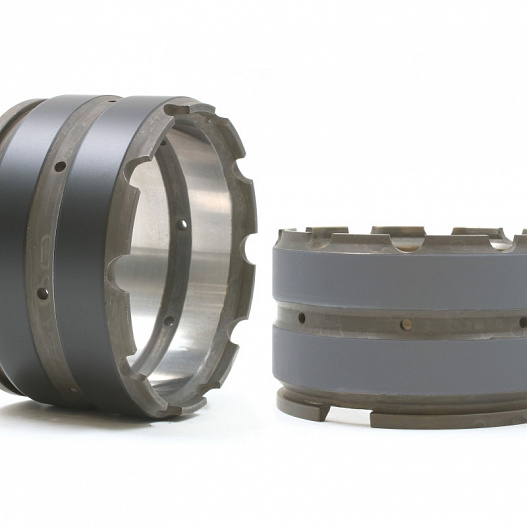 Bushings of the wheel pump-up system