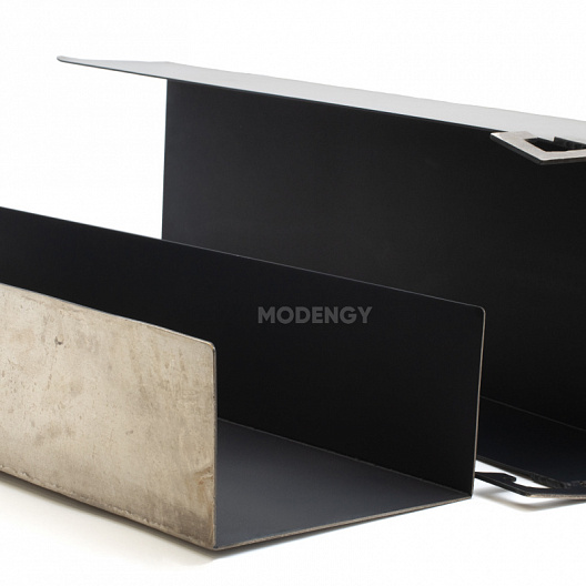 Slip trays