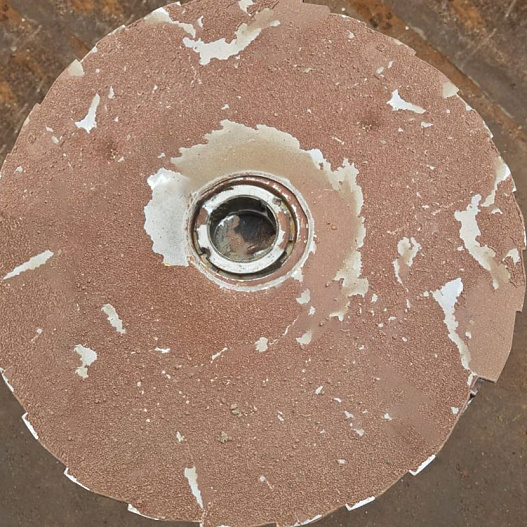 Disks of the machine tool to produce wood-based slabs