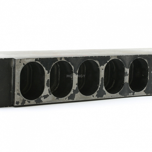Molds for plastic containers